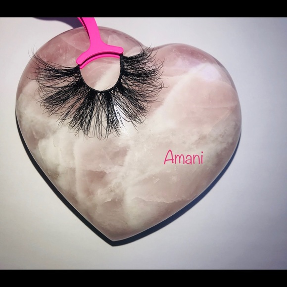 Mink Strip Lashes - Amani 25mm - Picture 5 of 5